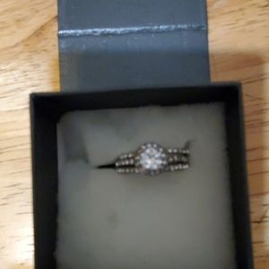 Size 9 engagement wedding set